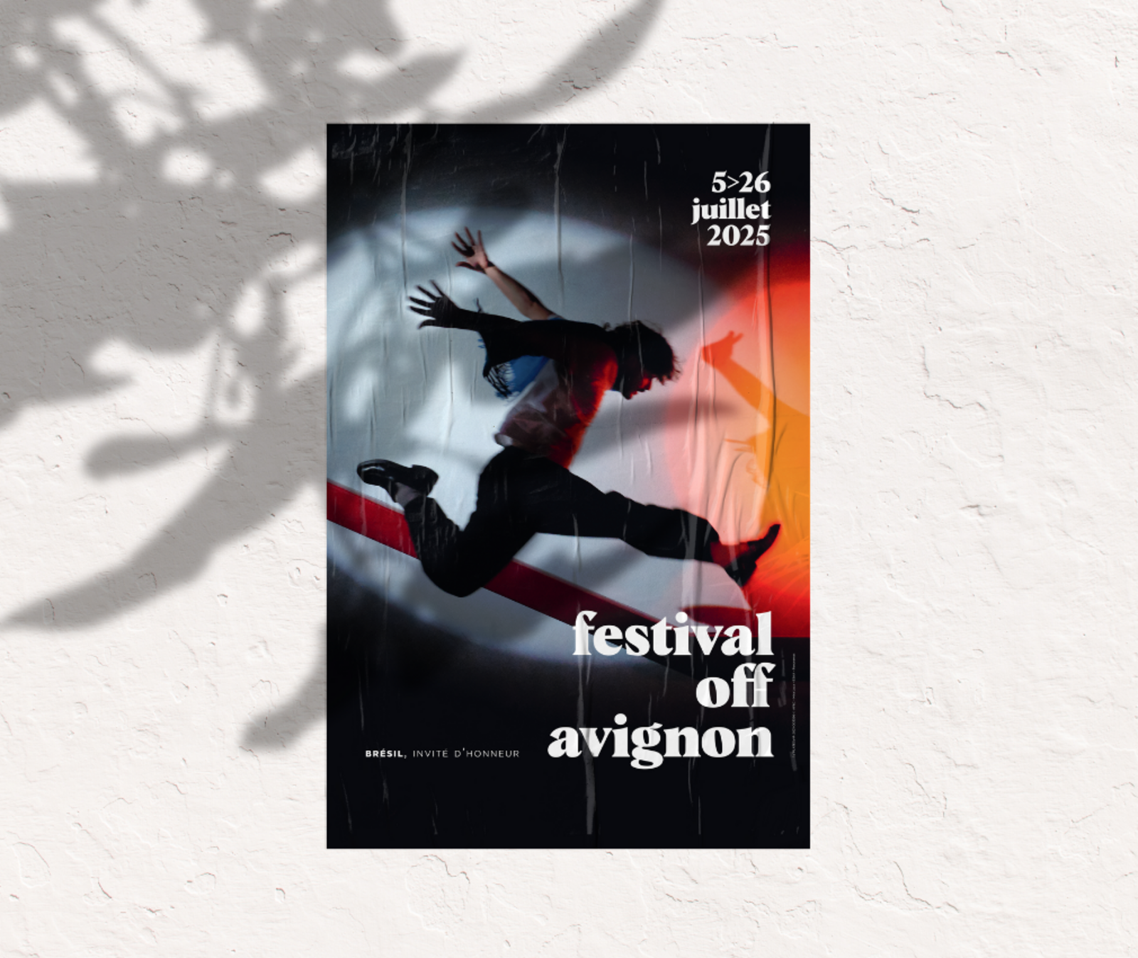 Festival Off Avignon 2025 : une affiche entre suspension et résonance